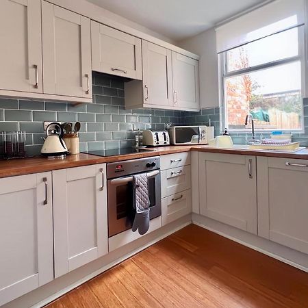 Charming Victorian Cottage Steps From Historic Chester - Free Parking Exteriér fotografie