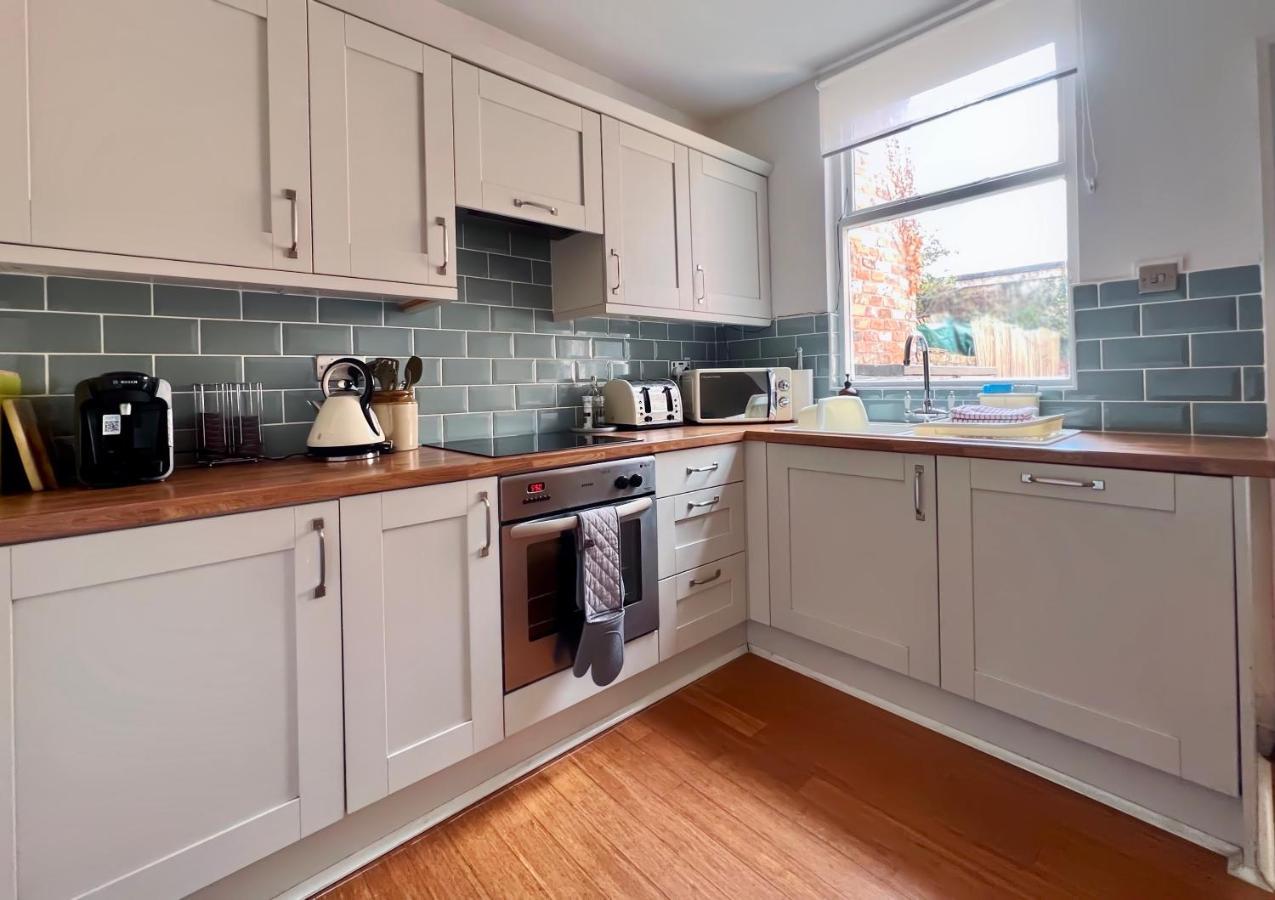 Charming Victorian Cottage Steps From Historic Chester - Free Parking Exteriér fotografie
